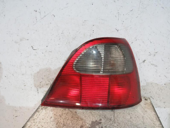 Xfb001200 Feu ArriÃ¨Re Droit - Pour Rover 25 Phase 2 - 52205