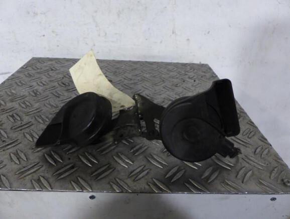 3aa951221b Avertisseur Klaxon - Pour Volkswagen Passat 6 - 26456