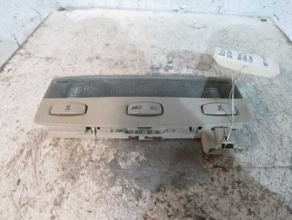 8200003037 LumiÃ¨Re Habitacle - Pour Renault Espace 4 Phase 1 - 53378