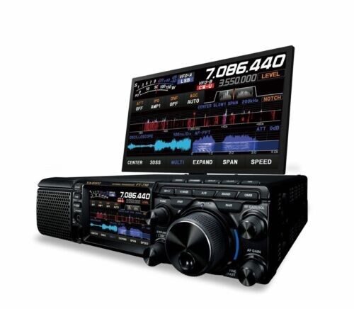 Yaesu FTDX10 SDR transceiver HF / 50 / 70Mhz WITH AT Tuner