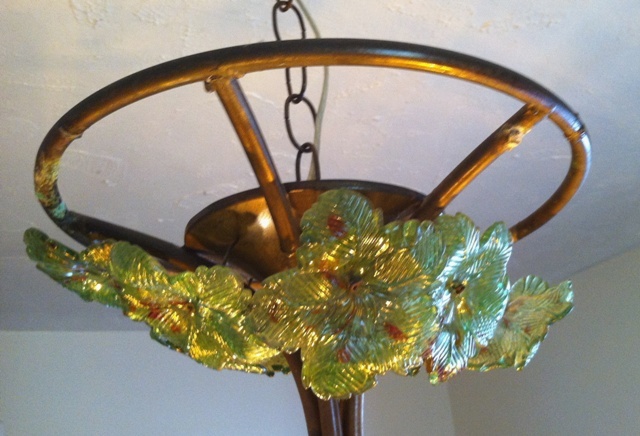 1920's Venetian Italian Murano Glass 10 Light Grape Cluster Chandelier w/ Leaves