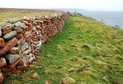 Photo 6x4 Clifftop dyke and stile Guith So much nicer than the ubiquitous c2009