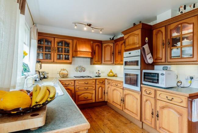Fitted Kitchen Units and Appliances - Offers Accepted | in Enfield, London | Gumtree
