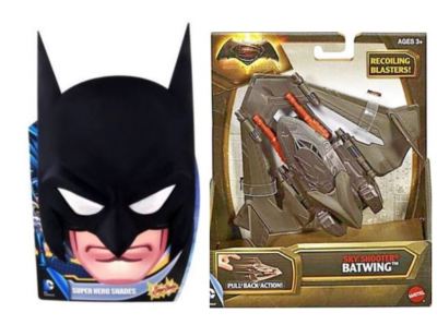 Sky Shooter Batwing Blasters - Pull Back & Release Action & Batman Mask New