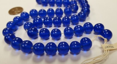 50 VINTAGE JAPANESE 1950's CHERRY BRAND GLASS SAPPHIRE 9.50mm. ROUND BEADS 4579