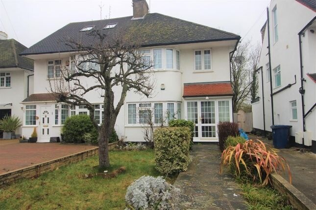 Semi Detached 3 4 Bedroom House For Rent Call Now Ideal For Professionals And Family In Edgware London Gumtree