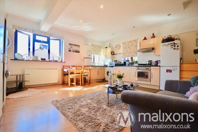 1 Bed Flat To Rent In Mitcham London Gumtree