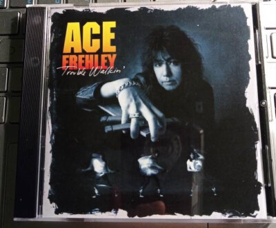 ACE FREHLEY Trouble Walkin' - 1989 - MINT condition