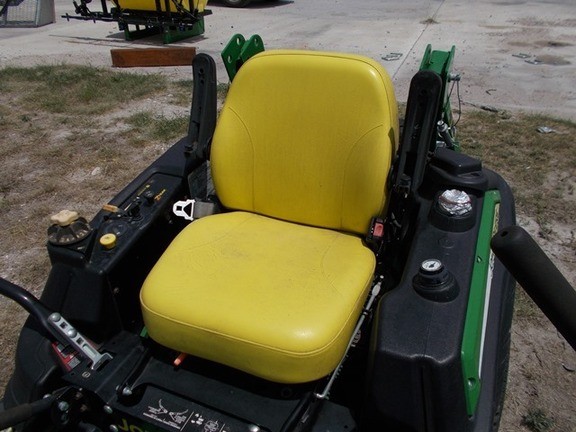 2015 John Deere Z915B Low Hours - Great Shape - 48