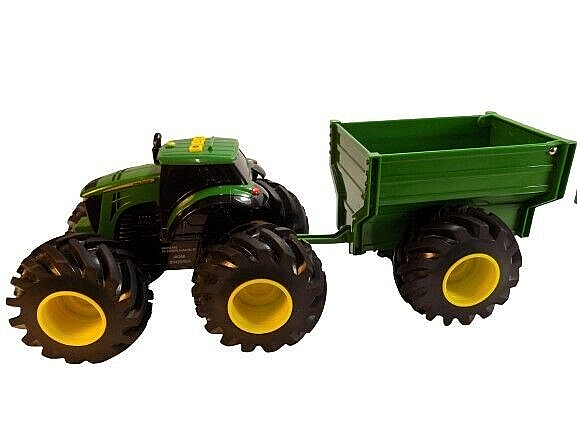 WORKING JOHN DEERE TOY TRACTOR & WAGON MODEL 46260 W/ LIGHTS