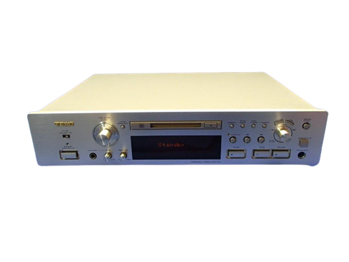 TEAC MD-10N Gold MiniDisc Decks Home Audio Components Very