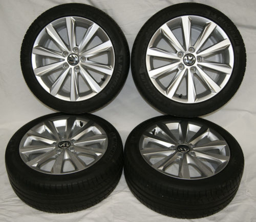 Auto-Kompletträder mit LK 112 VW Felgen und Sommerreifen