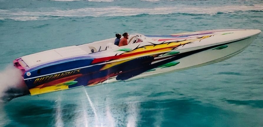 42' Outerlimits Go Fast Powerboat Twin 500EFI & Mercury Racing SSMVI Drives