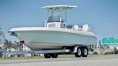BLACKWOOD 27 / TONS OF CUSTOM OPTONS / JL / SEA DEK / 6 YEAR ENGINE WARRANTY