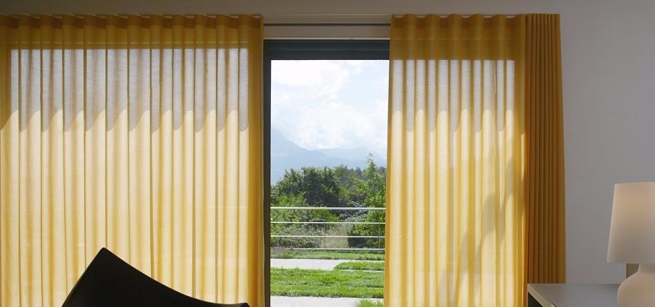 Professional Curtain Maker Taking Orders Now Distance Not A