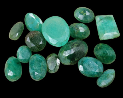 Amazing 100 Ct+Opaque Natural Green Emerald Certified Loose Gemstone Mix Lot OPJ