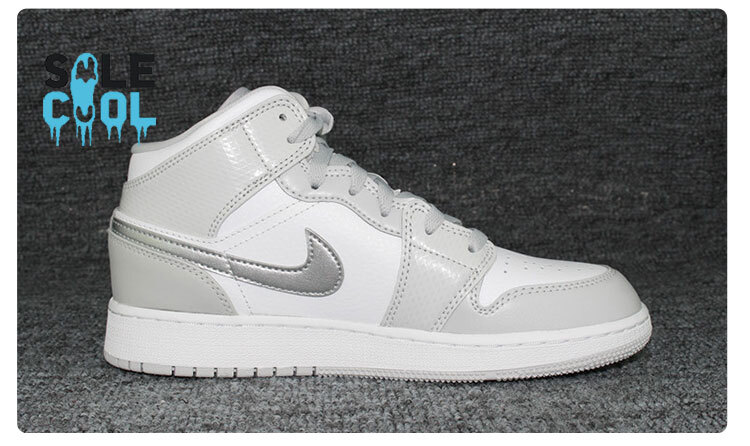 Pre-owned Jordan Nike Air  1 Mid Grey Shoes 555112-012 In White