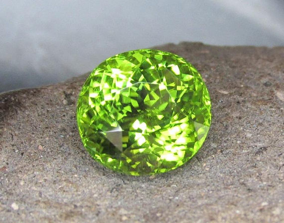 5.06 cts – Top Color Pakistan Peridot Video!
