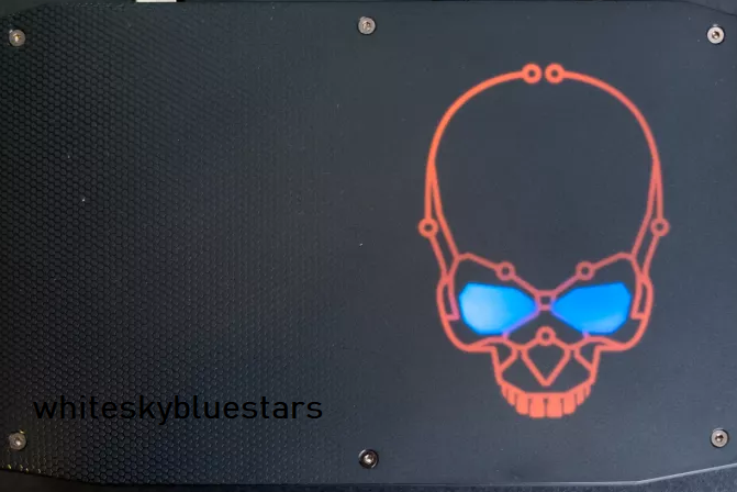 Intel NUC 8 VR Hades Canyon NUC8i7HNK Gaming Mini PC, Radeon BAREBONES A+