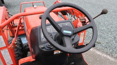 2003 Kubota B7500 Used