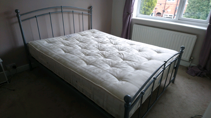 King sized bed in NewcastleunderLyme, Staffordshire