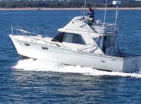 35' Chris-Craft 35 Commander 1972 - NO RESERVE