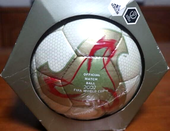 adidas fevernova match ball