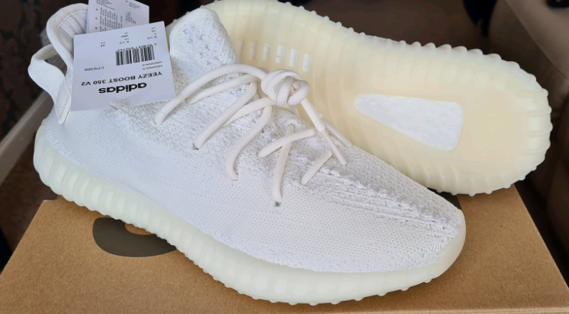 Adidas Yeezy Boost 350 V2 Triple White CP9366 Sneakers BNWT Size UK 9 ...