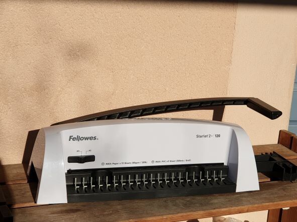 Relieuse A4 Perforeuse Fellowes Starlet 2 Jet