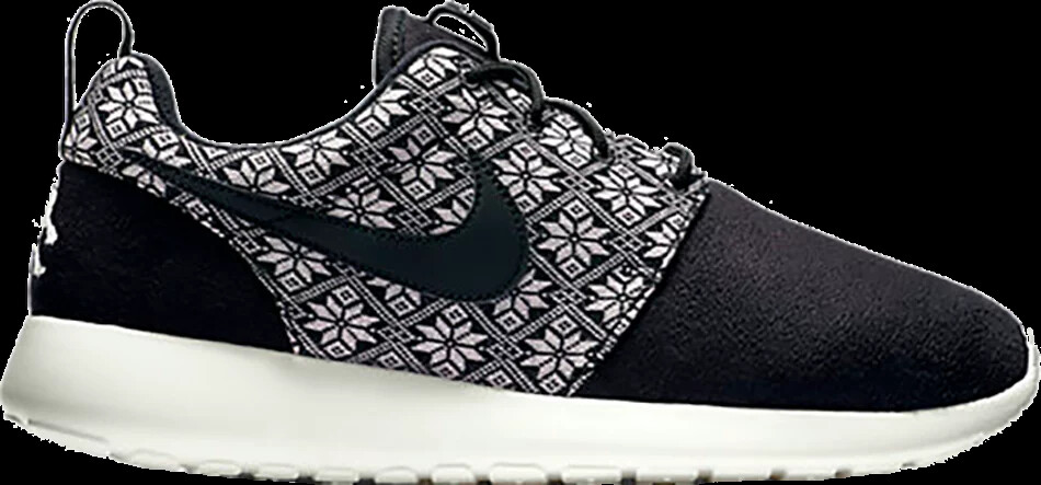 DS 2015 NIKE ROSHE RUN 807440 441 YETI NAVY 6 PRESTO AIR MAX