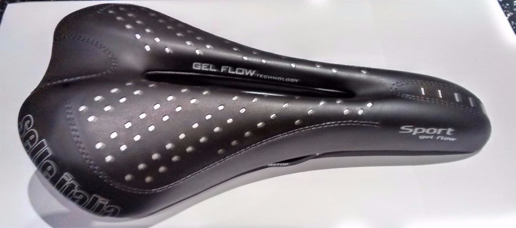 selle italia slr tm flow saddle s2