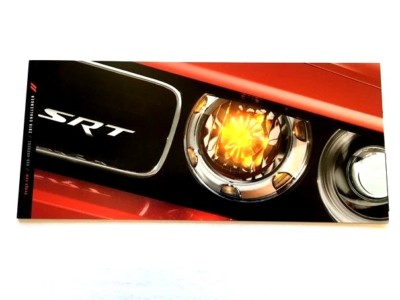 2010 Dodge Challenger 22-page Car Sales Brochure Catalog - Hemi R/T SRT8