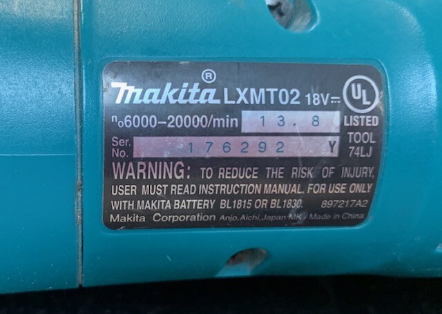Makita LXMT02 18V Oscillating Multi-Tool w/2 Batteries & Charger