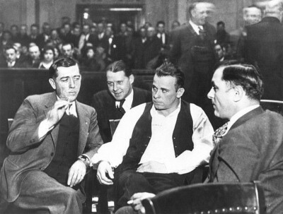 11 x 14 Photo John Dillinger Gangster Captured  In Courthouse