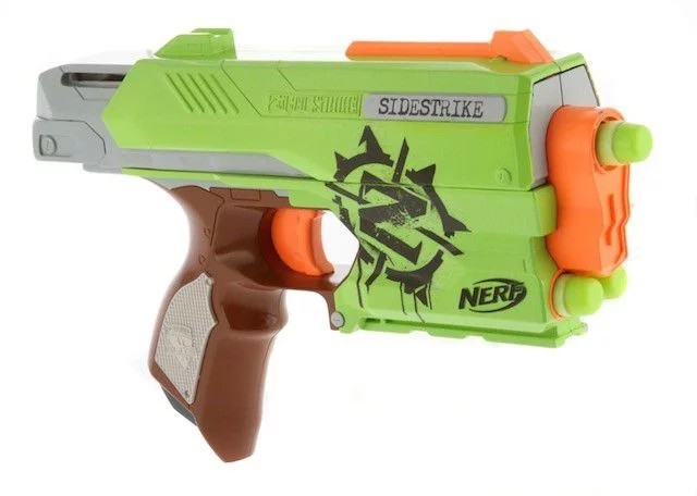 不二子！STRIKERNEUN Amazon | カーボネイト(Carbon8) ストライカーナイン STRIKER-9