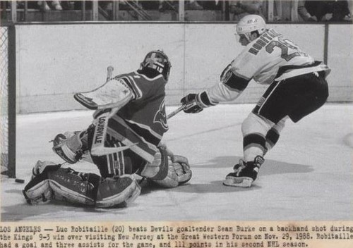 2011-12 Upper Deck Parkhurst Champions - Luc Robitaille #108