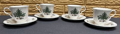 Nikko Japan Christmas Tree Pattern Four Cups And Saucers fine china - Lot 8 EUC!