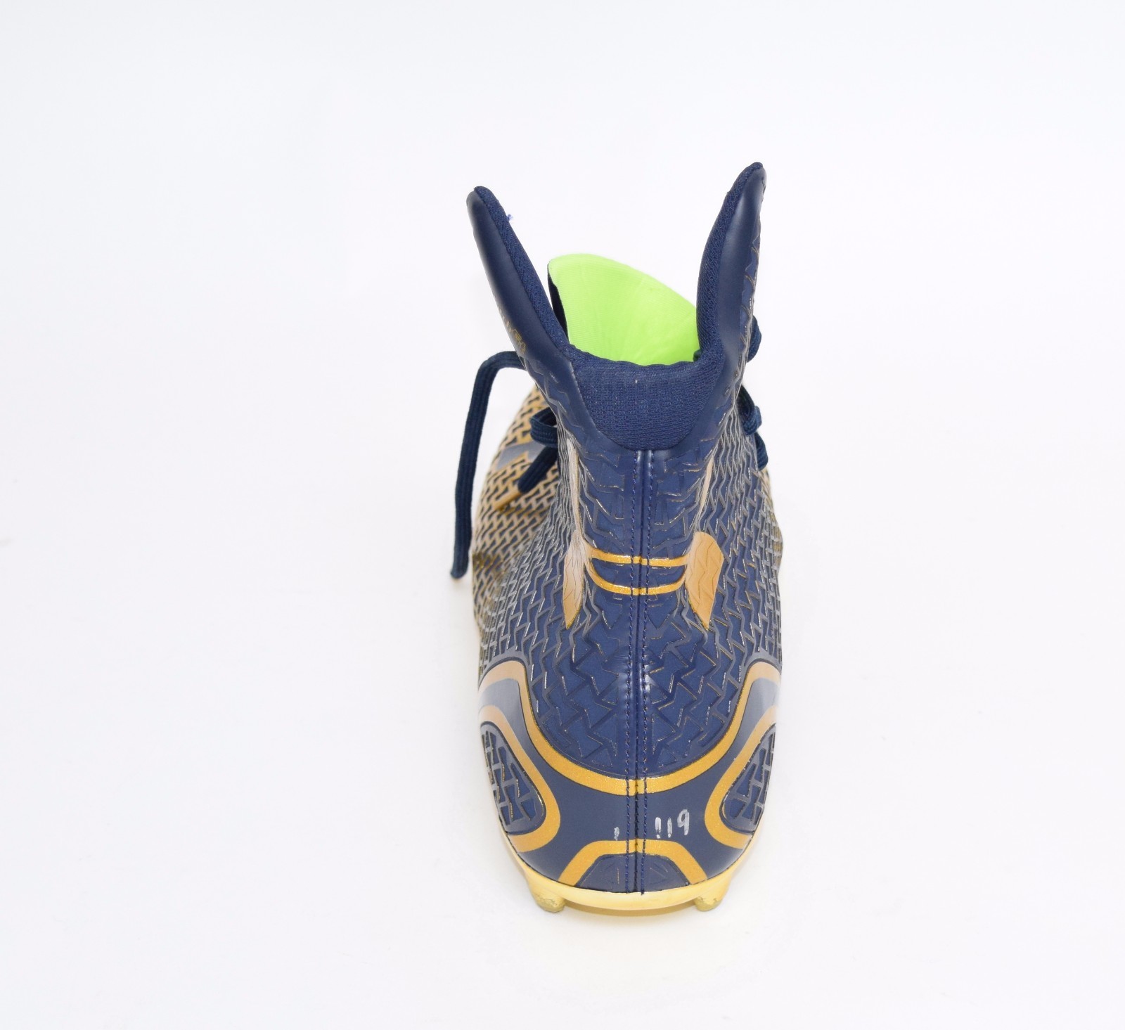 2014? Notre Dame Football Team Issued Under Armour High Top Cleats Size 14
