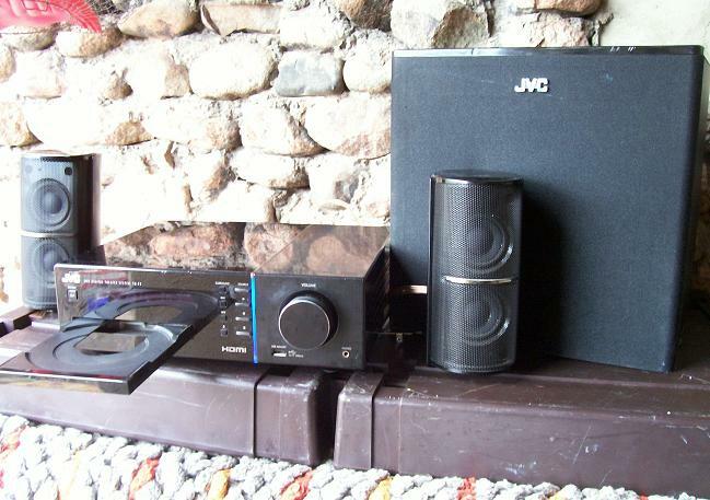 JVC TH-F3 - DVD receiver - compact digital surround sound system - 5.1 - HDMI