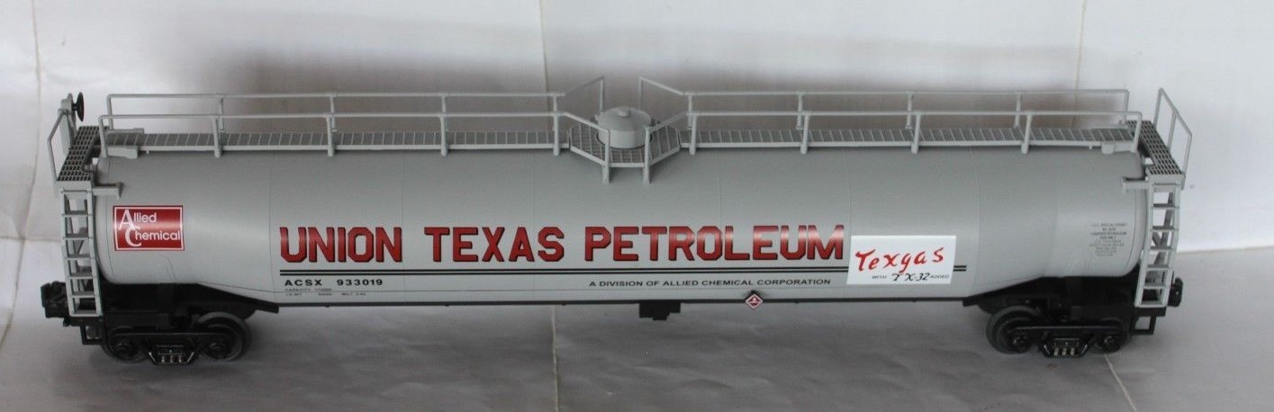 MTH O Scale Premier 20-96013 Union Texas 33K Gallon Tank Car NEW in BOX