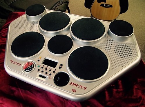 Yamaha DD-55 Digital Percussion Portable Electronic Drum Pad Machine MIDI Stereo