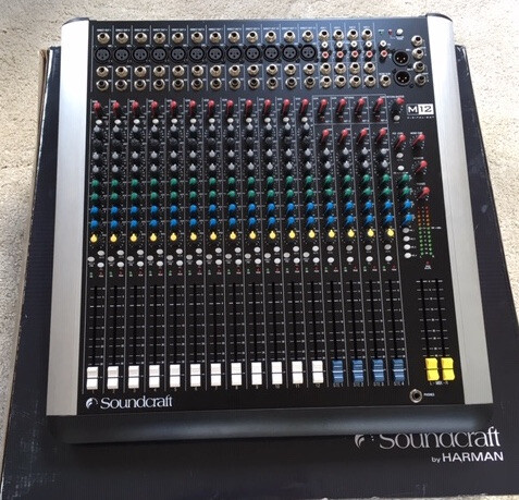 Soundcraft M12 Mixer Stereo 12 Microphone Plus 4 Stereo