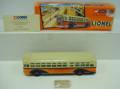 Corgi 54011 1:50 Lionel City Motor Coach Co. GM 4507 Bus