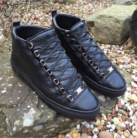 balenciaga arena uk9 eur43 noir yeezy sold out c720bb64fdb balenciaga arena uk9 eur43 noir yeezy sold out c720bb64fdb