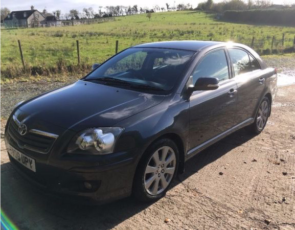 Toyota avensis trd