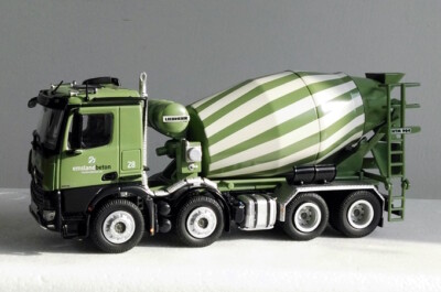 Mercedes Actros 8x4 Liebherr Bétonnière – NZG 754/03 – 1/50 Ou 1/87 ? (Neuf)