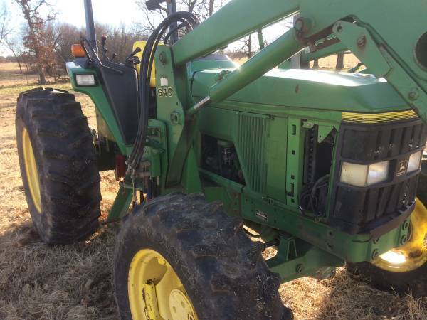 JOHN DEERE 6200 4X4 TRACTOR AND LOADER