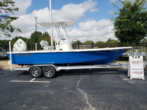 2018 Sea Pro 228 DLX BAY