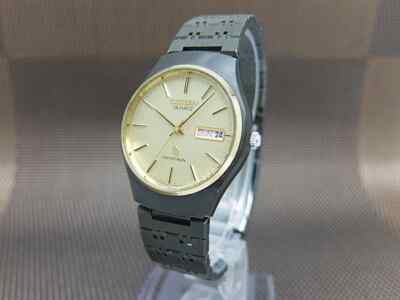 CITIZEN CRYSTRON Special QUARTZ　稼働品 CITIZEN Watch CRYSTRON Ref.4-730844 Khaki plastic case SS