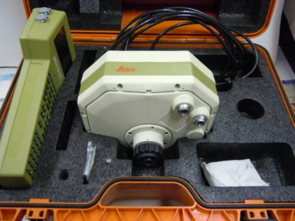 Leica Gps Surveying Instrument Gps System 200sr299/Cr233 UtilisÃ© En L'Ã©Tat Na166